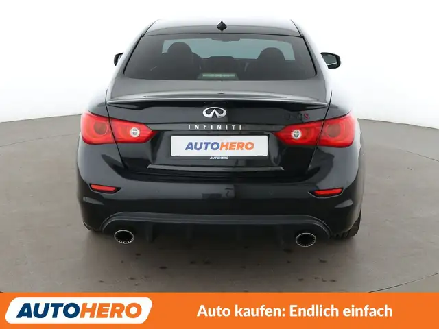 Infiniti Q50 view 5