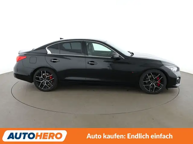 Infiniti Q50 view 7