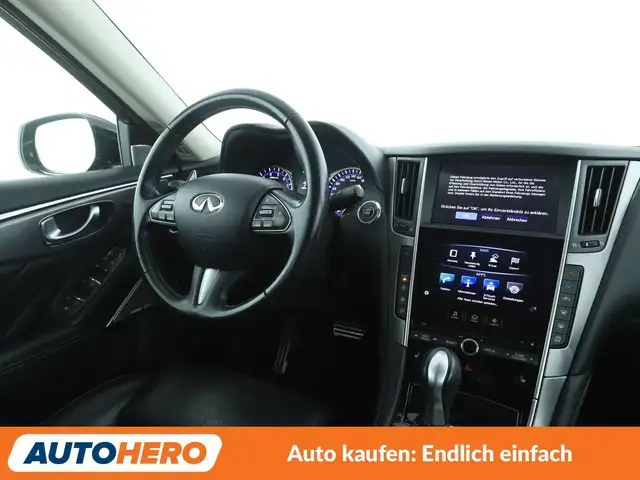 Infiniti Q50 view 13