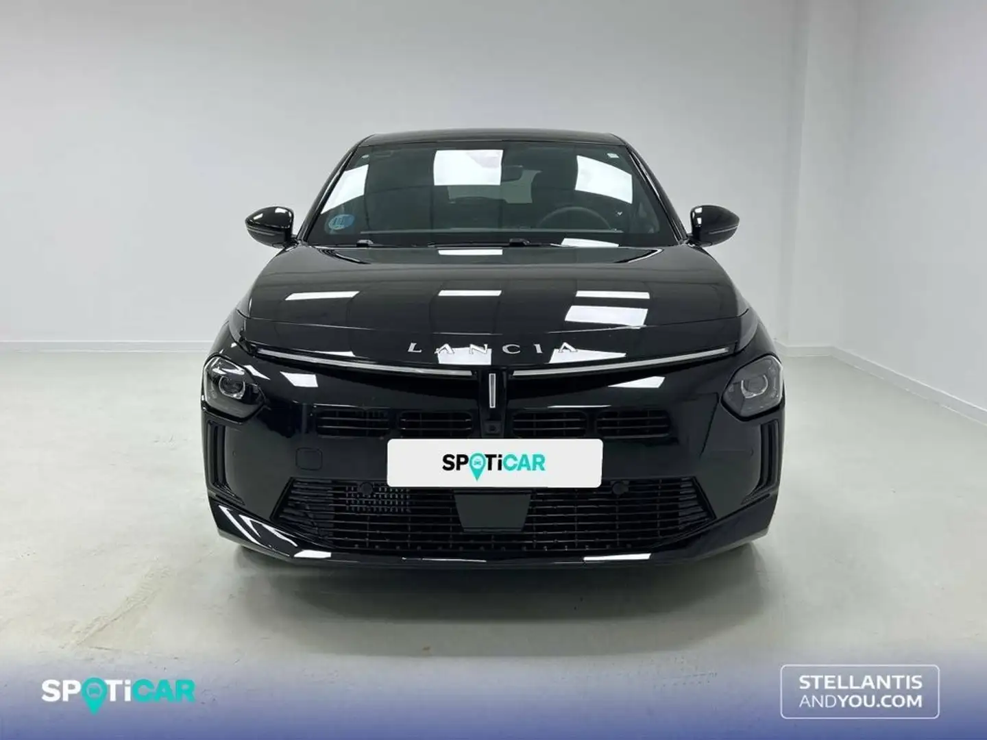 Lancia Ypsilon Ibrida 81kW (110CV) LX Negro - 2