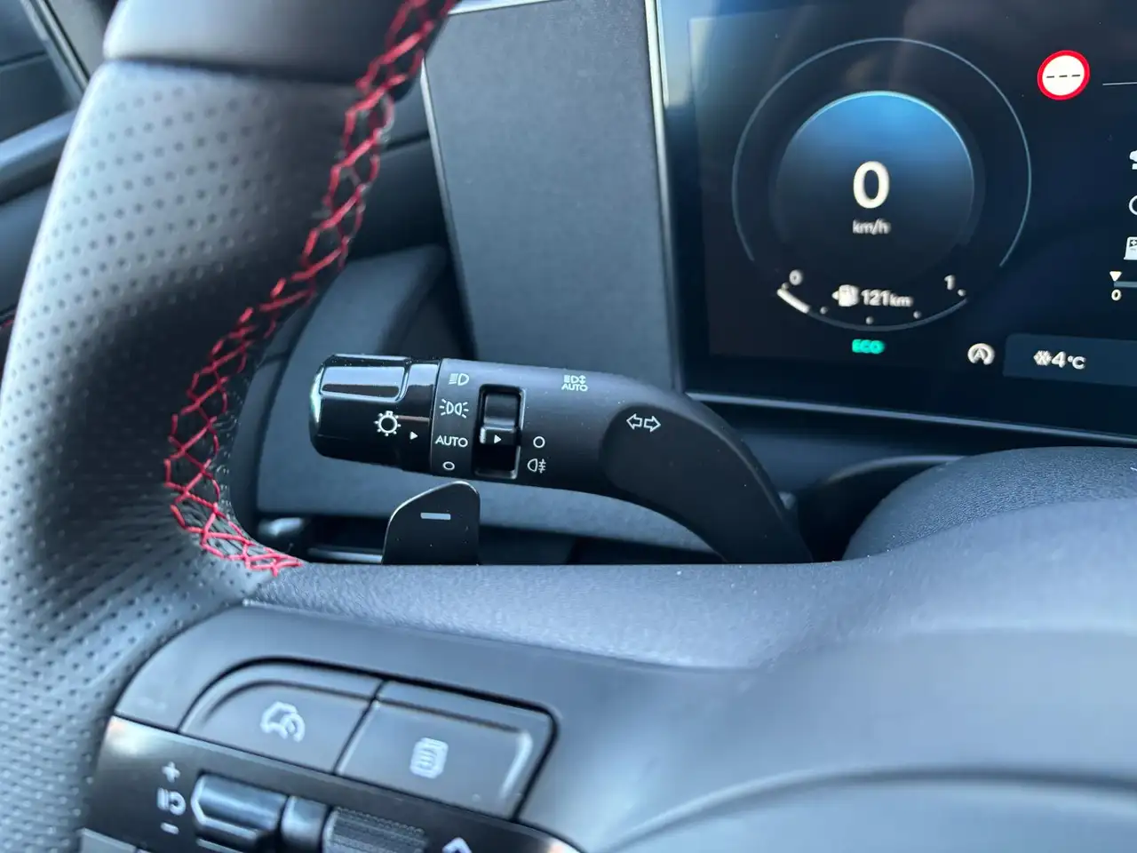 Hyundai TUCSON N-Line T-GDi 160 DCT MHEV ASCC Krell Pano 24