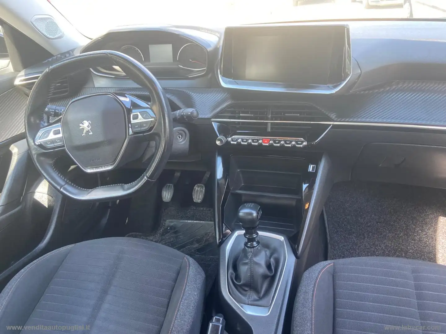 Peugeot 2008 BlueHDi 100 S&S GT Line Nero - 2