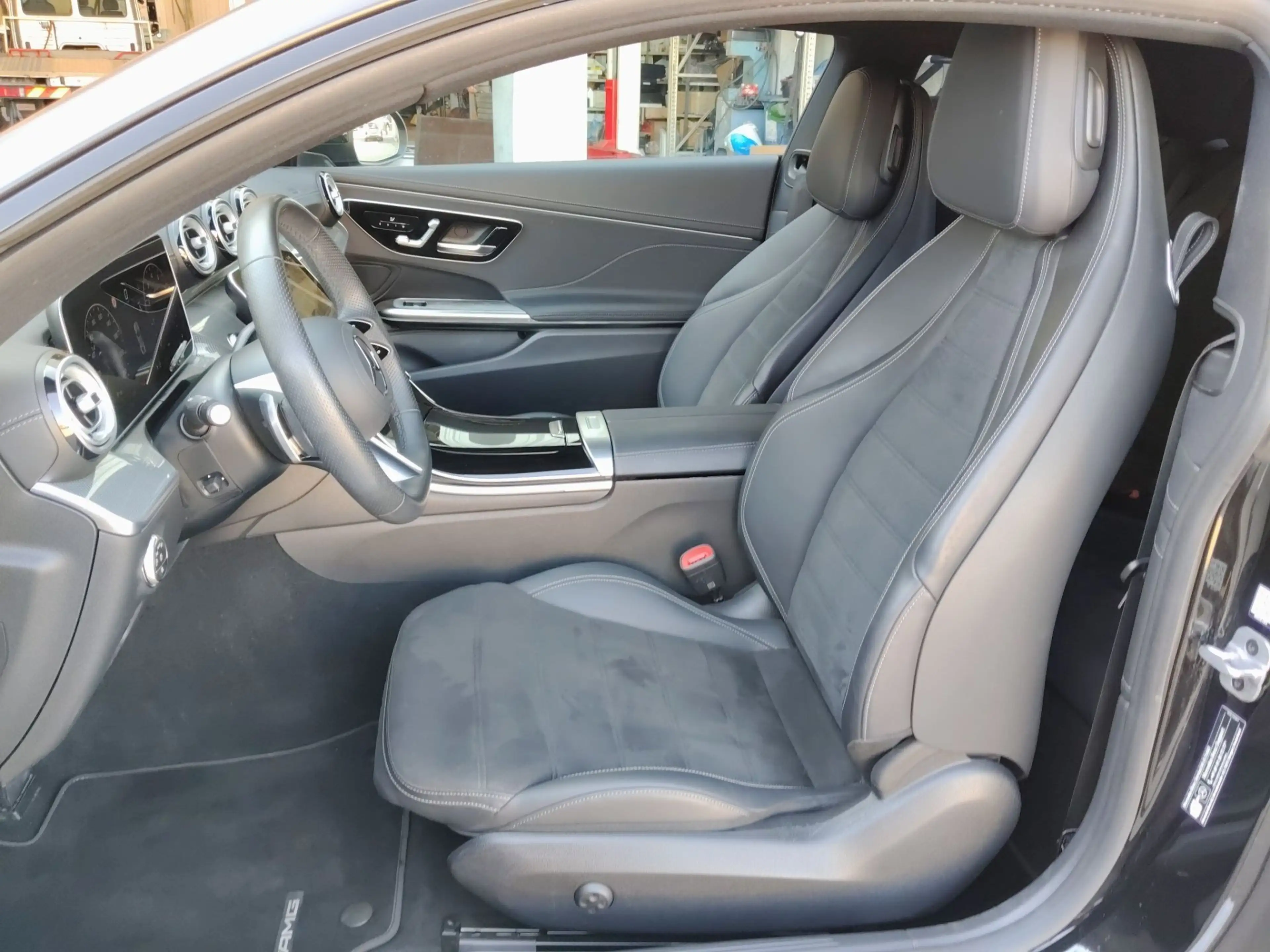 Mercedes-Benz CLE 180 Coupé AMG Line Glasdach Winterpaket — photo 15