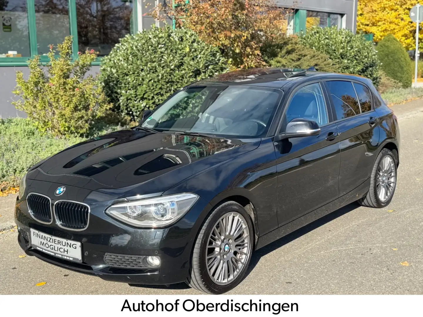 BMW 116 i Sport Line Schwarz - 1