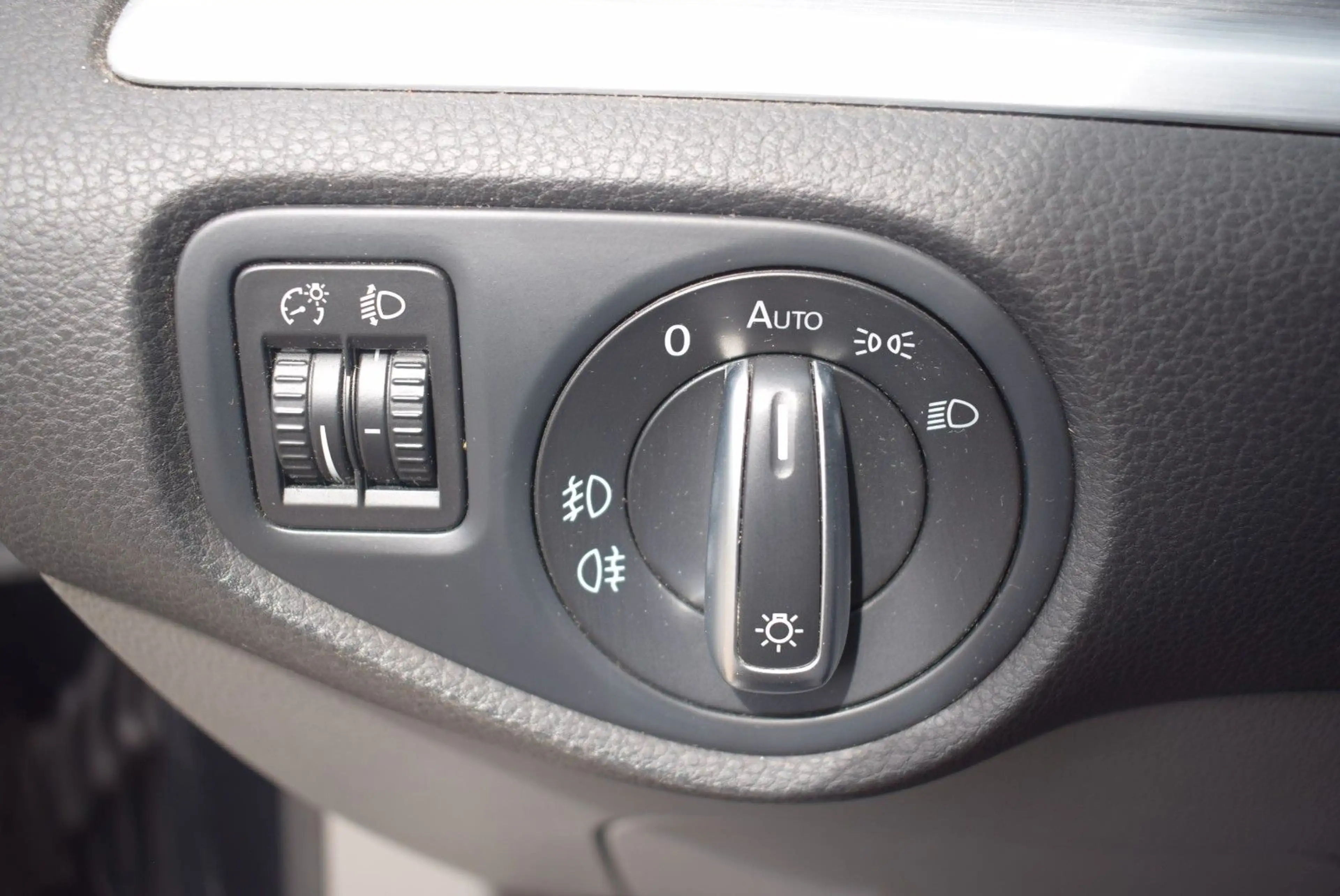 Volkswagen Sharan Highline BMT AUTOM., LEDER, 7 SITZER — photo 14