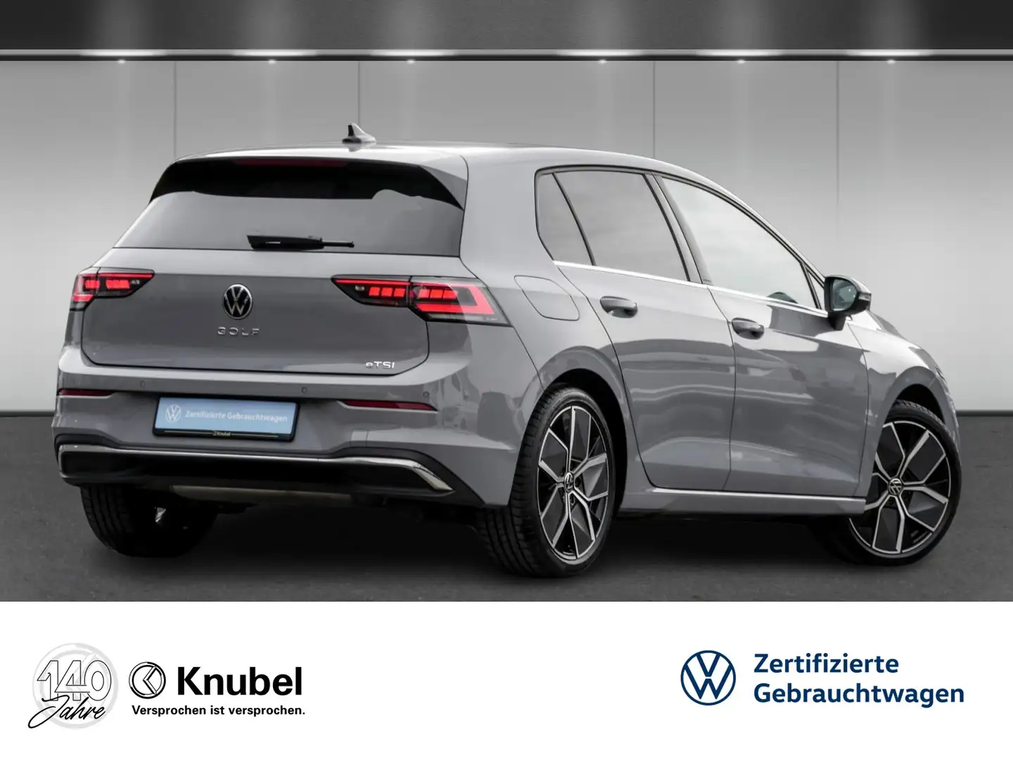 Volkswagen Golf VIII Style 1.5 eTSI DSG IQ.Light Navi Pano Harm... Grau - 2