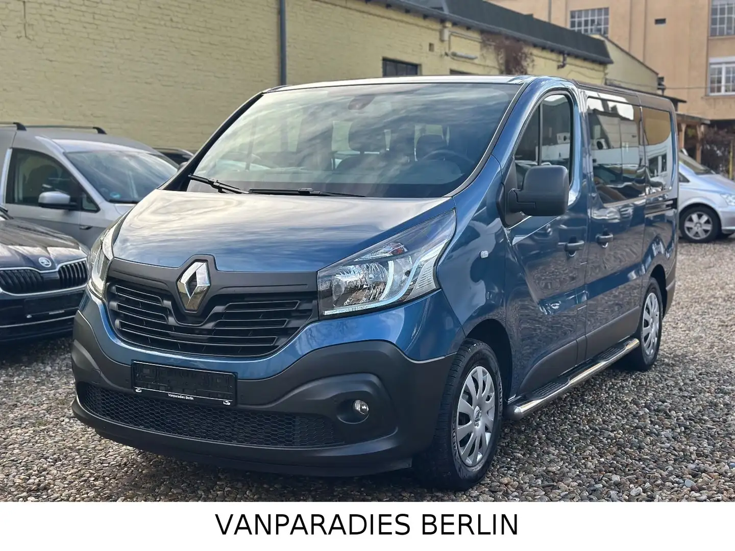 Renault Trafic Expression/8Sitz/1Hand/2S-Türe/AHK/Kamera Blau - 2