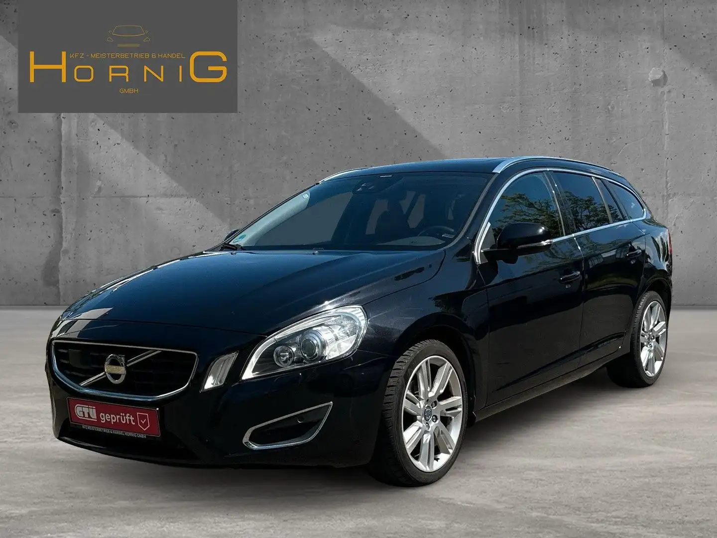 Volvo V60 Kombi Summum °COGNAC LEDER UVM.°HU&SERVICE° Negro - 1