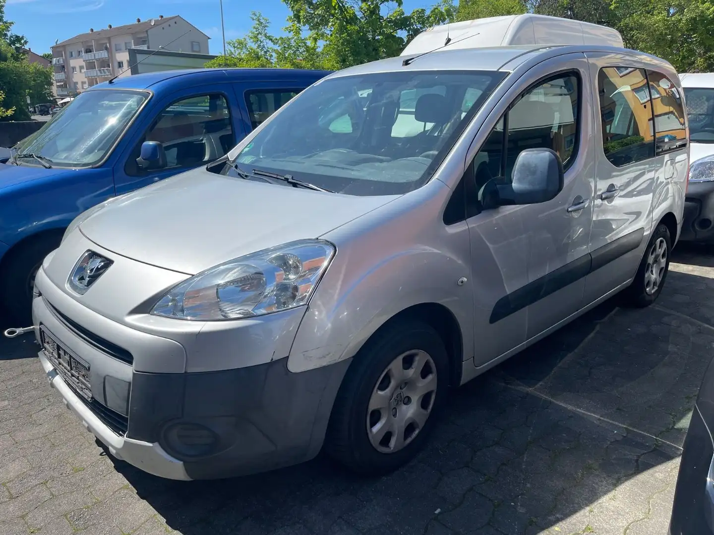 Peugeot Partner Tepee Tendance *5.STZ* Gris - 1