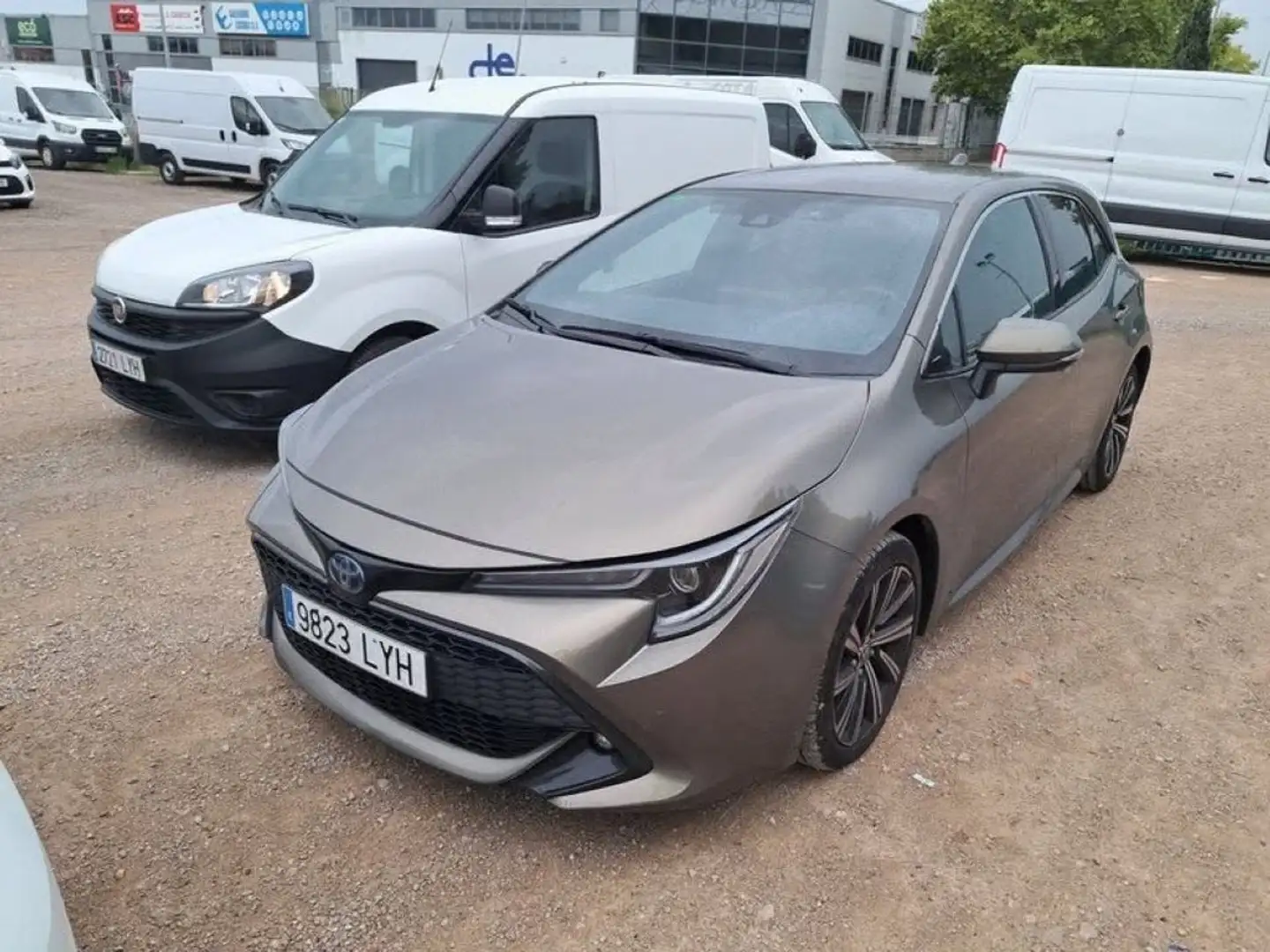 Toyota Corolla 180H Advance Luxury Gris - 1