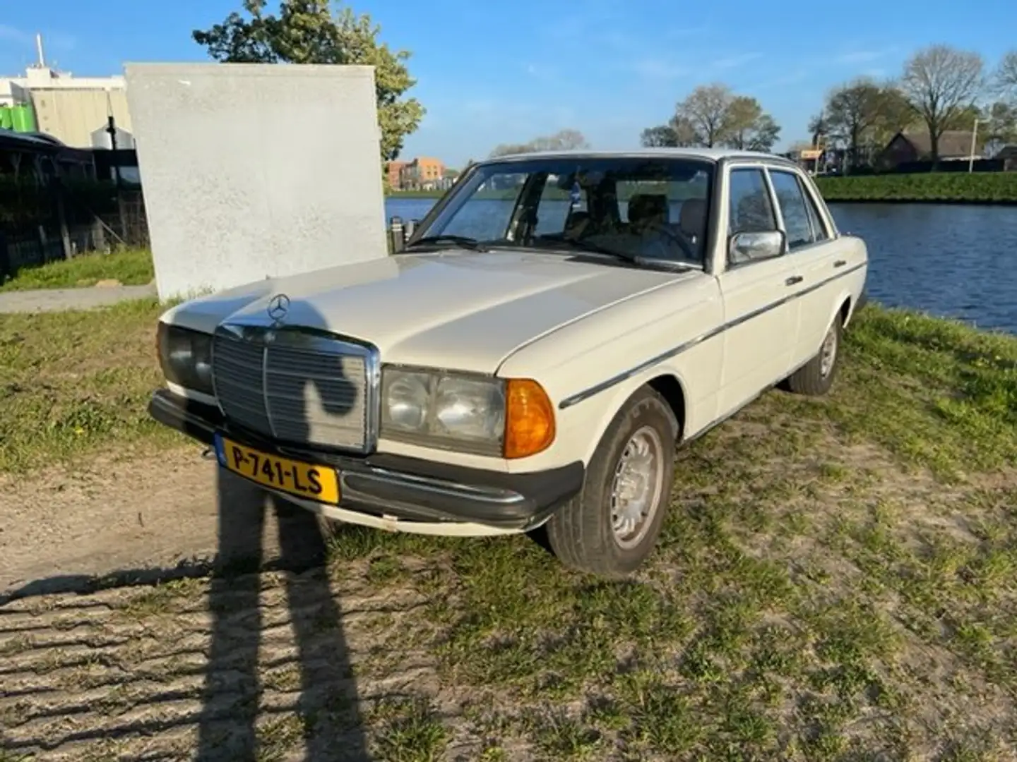 Mercedes-Benz 200 Blanc - 2