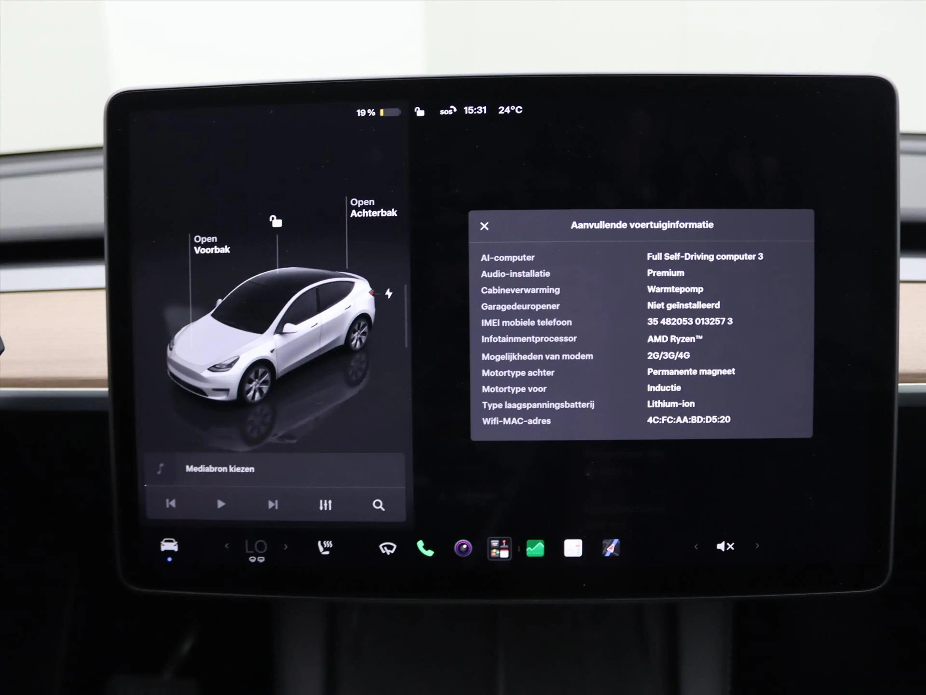 Tesla Model Y Long Range AWD 75kWh 351pk 91,3% SoH [ AMD RYZEN+A — photo 32