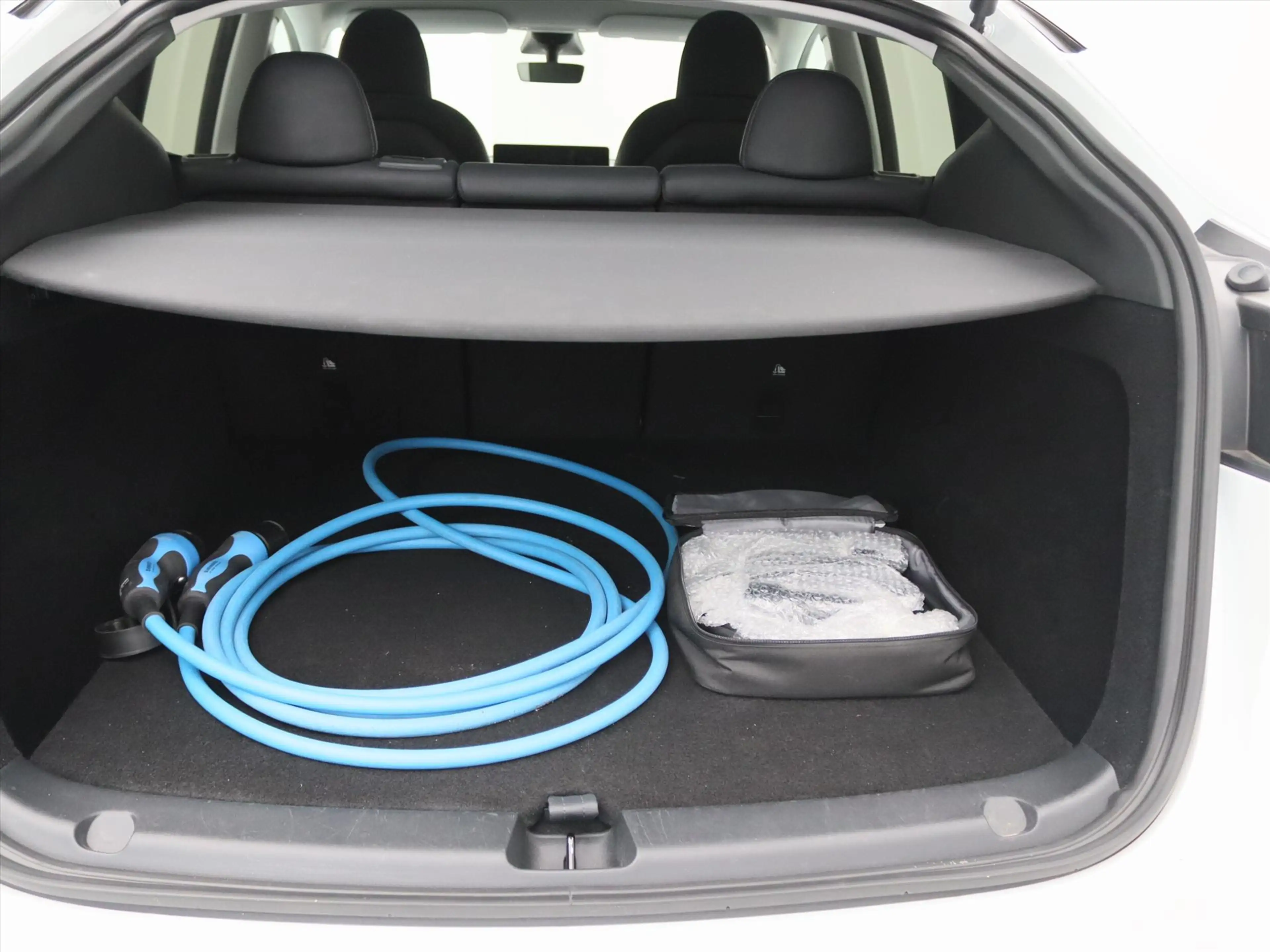 Tesla Model Y Long Range AWD 75kWh 351pk 91,3% SoH [ AMD RYZEN+A — photo 25