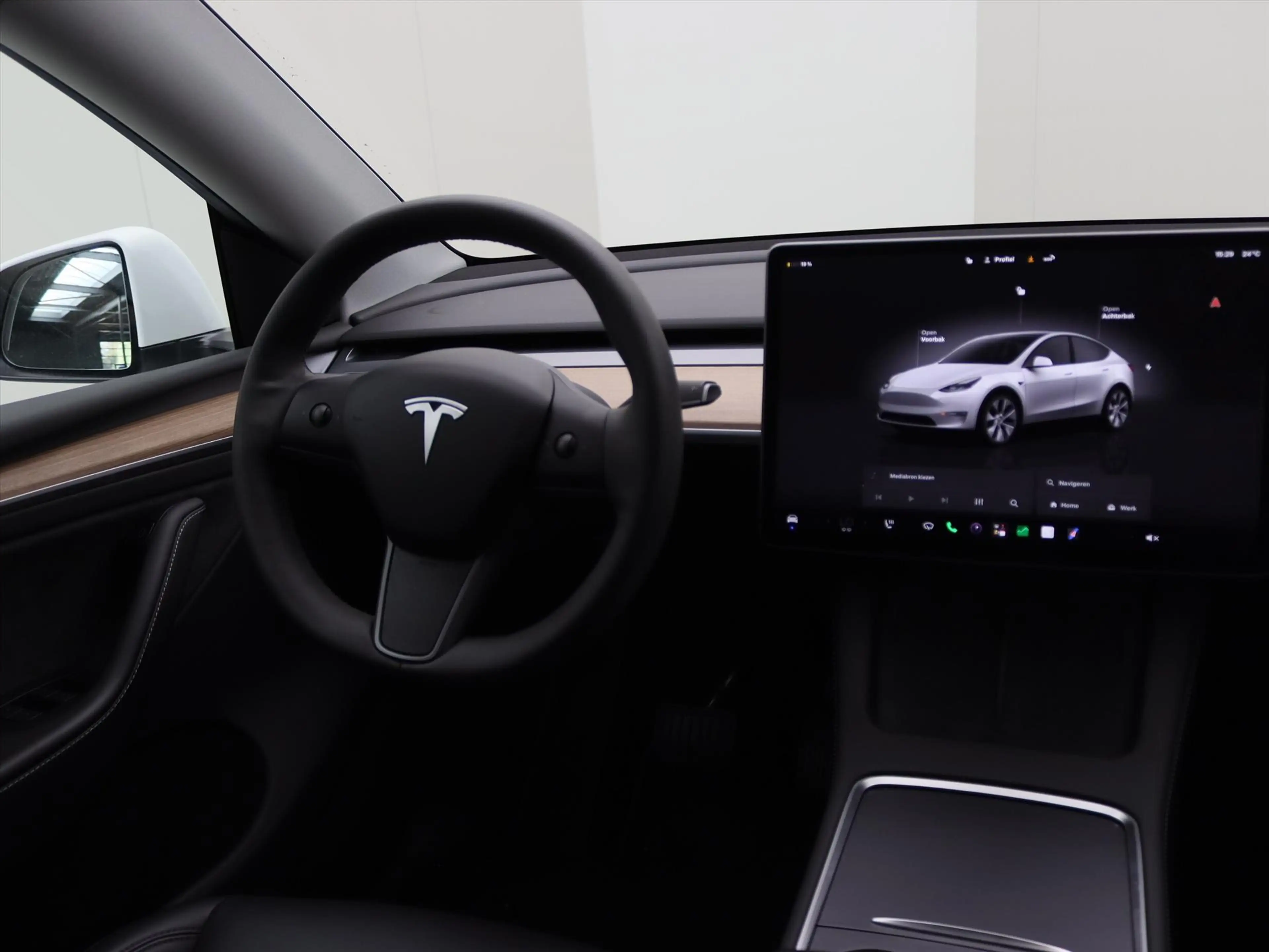 Tesla Model Y Long Range AWD 75kWh 351pk 91,3% SoH [ AMD RYZEN+A — photo 9