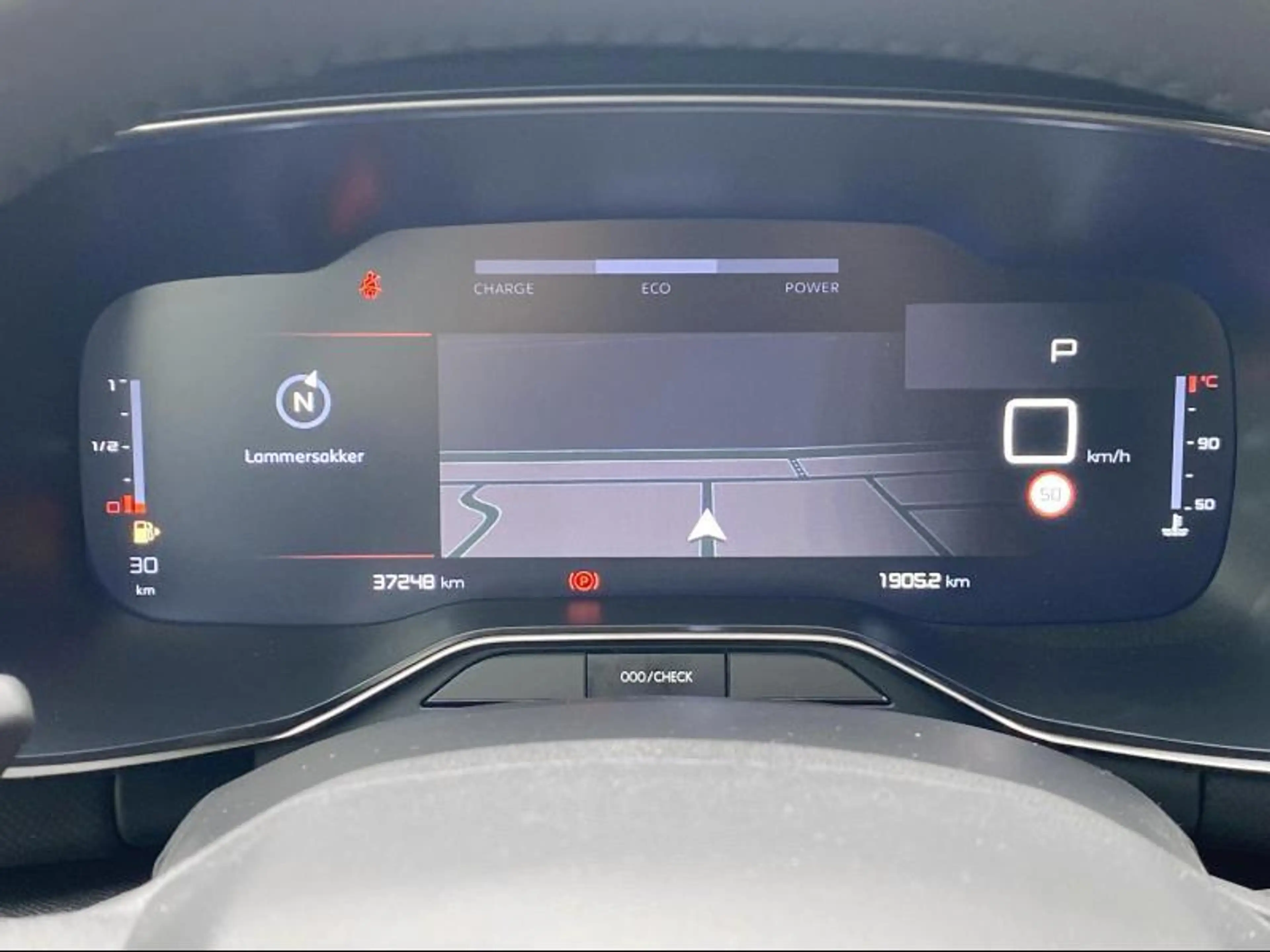 Citroen C5 Aircross Hybrid 145 DSC6 MAX — photo 12