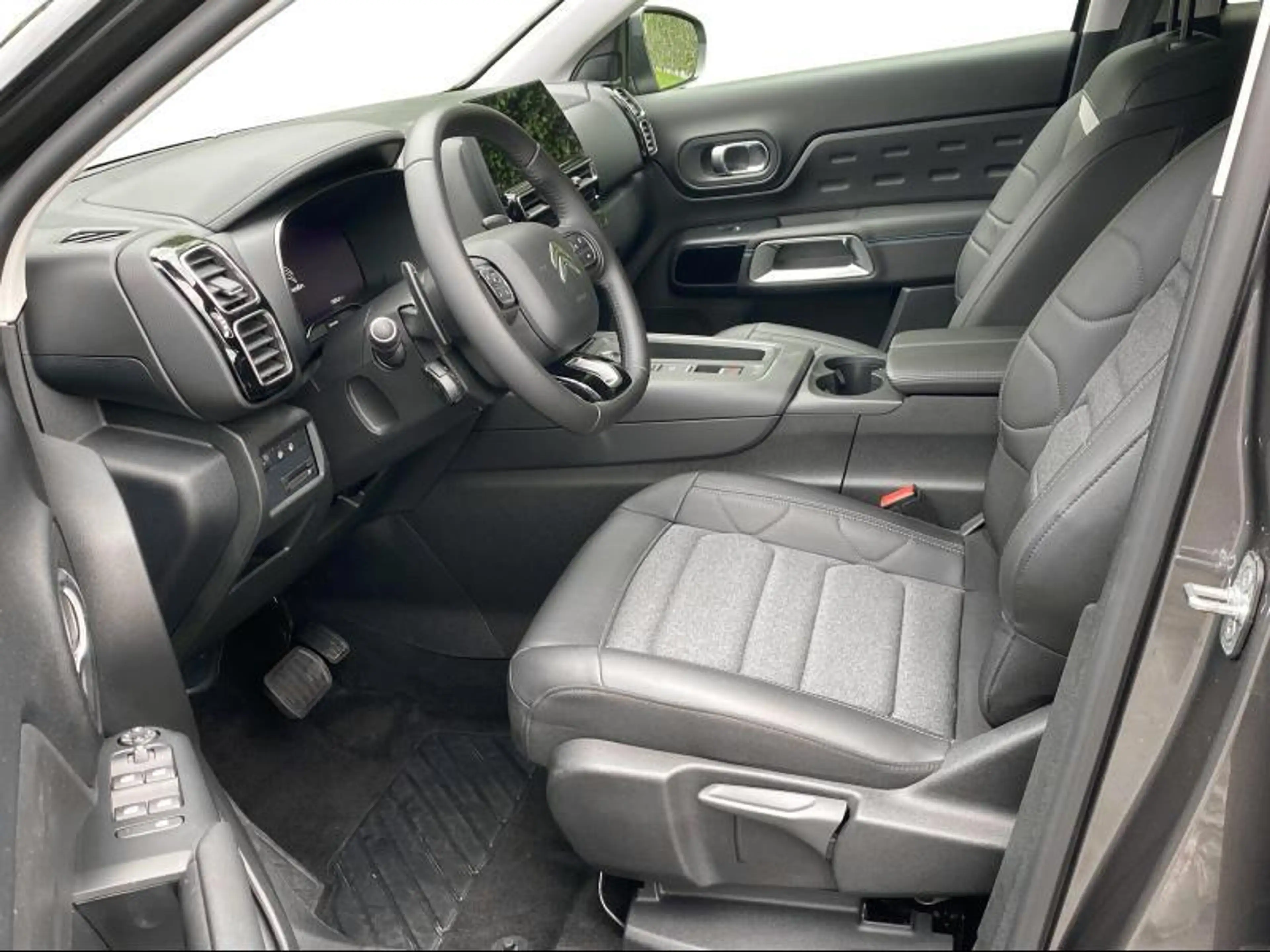 Citroen C5 Aircross Hybrid 145 DSC6 MAX — photo 8