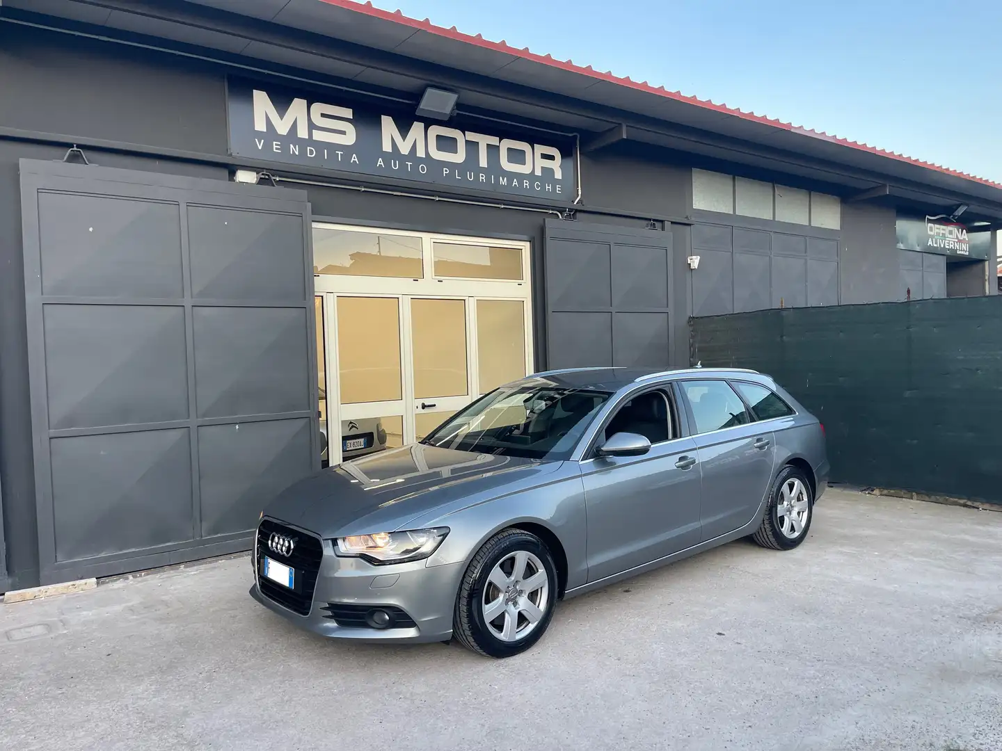 Audi A6 Avant 3.0 V6 TDI quattro s-tronic Gris - 1