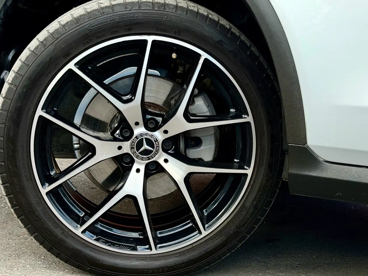 Mercedes-Benz GLC fotografie Mercedes-Benz GLC