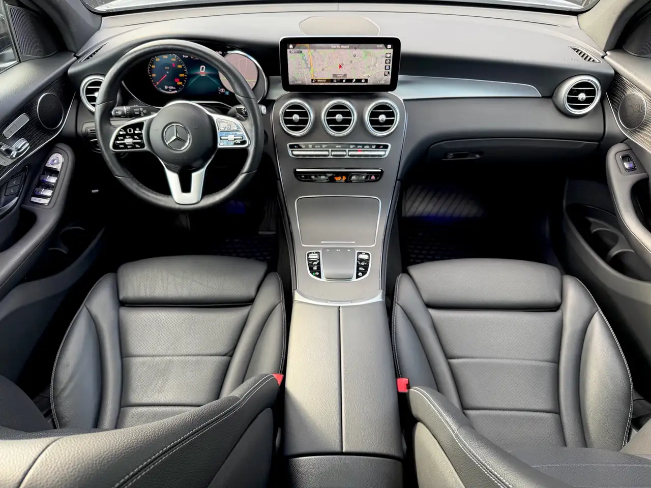Mercedes-Benz GLC fotografie Mercedes-Benz GLC