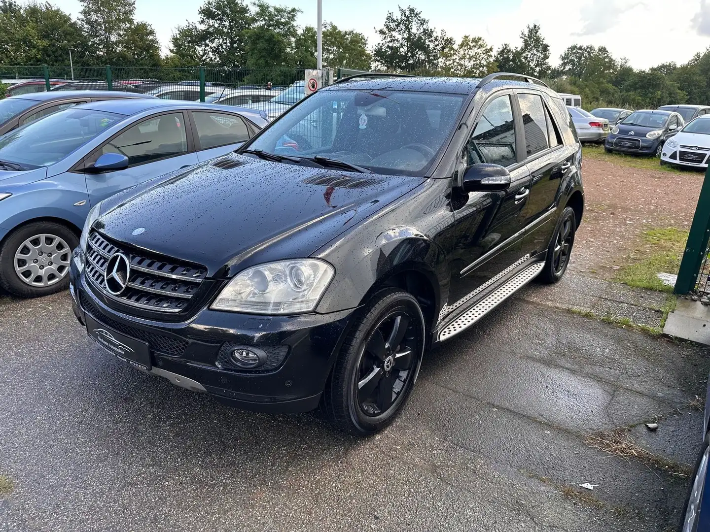 Mercedes-Benz ML 320 CDI TÜV 07/27 Motor NEU Negru - 1