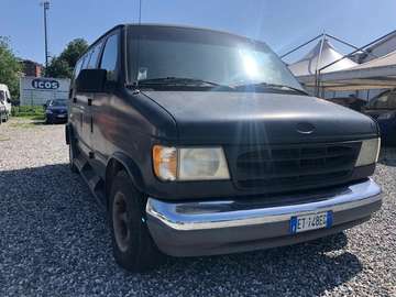 FORD ECONOLINE 8 POSTI ISCRITTA ASI