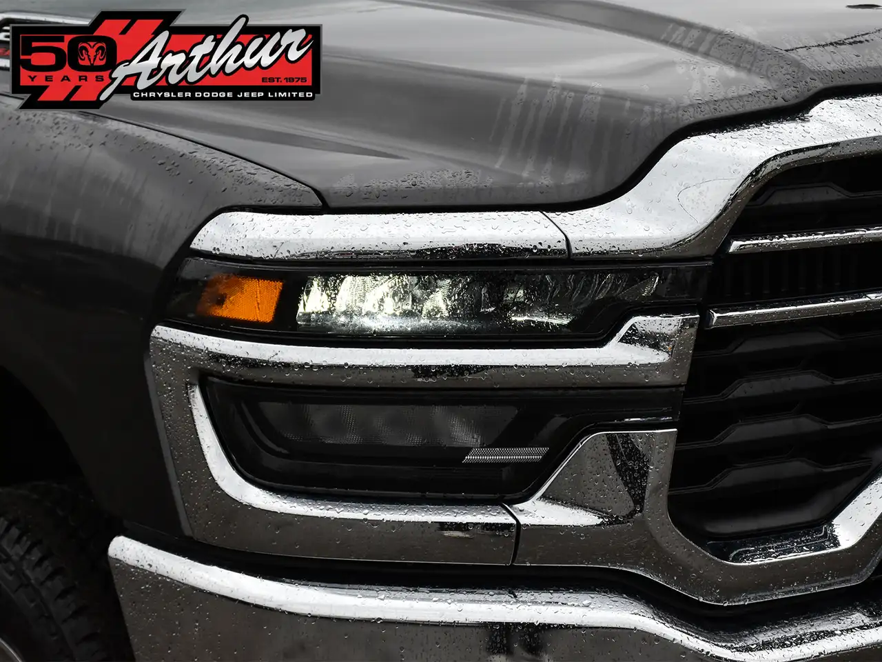 RAM 2500 снимка RAM 2500