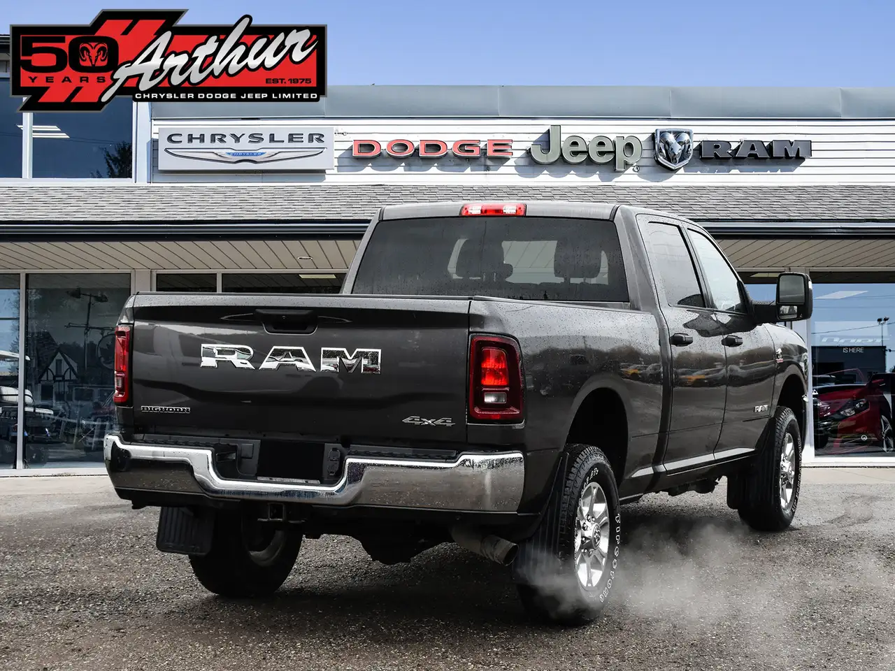 RAM 2500 снимка RAM 2500