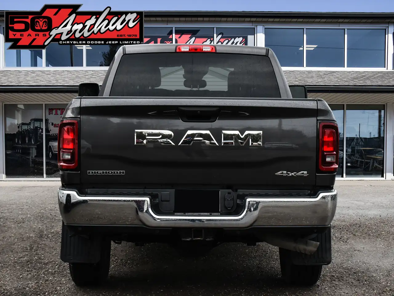 RAM 2500 снимка RAM 2500