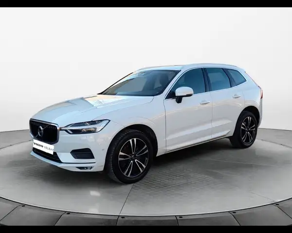 Volvo XC60 (2017--->) B4 (d) AWD Geartronic Business