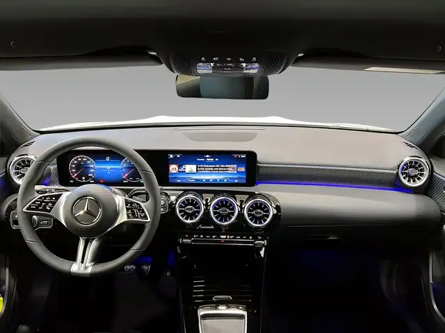 Mercedes-Benz A view 10