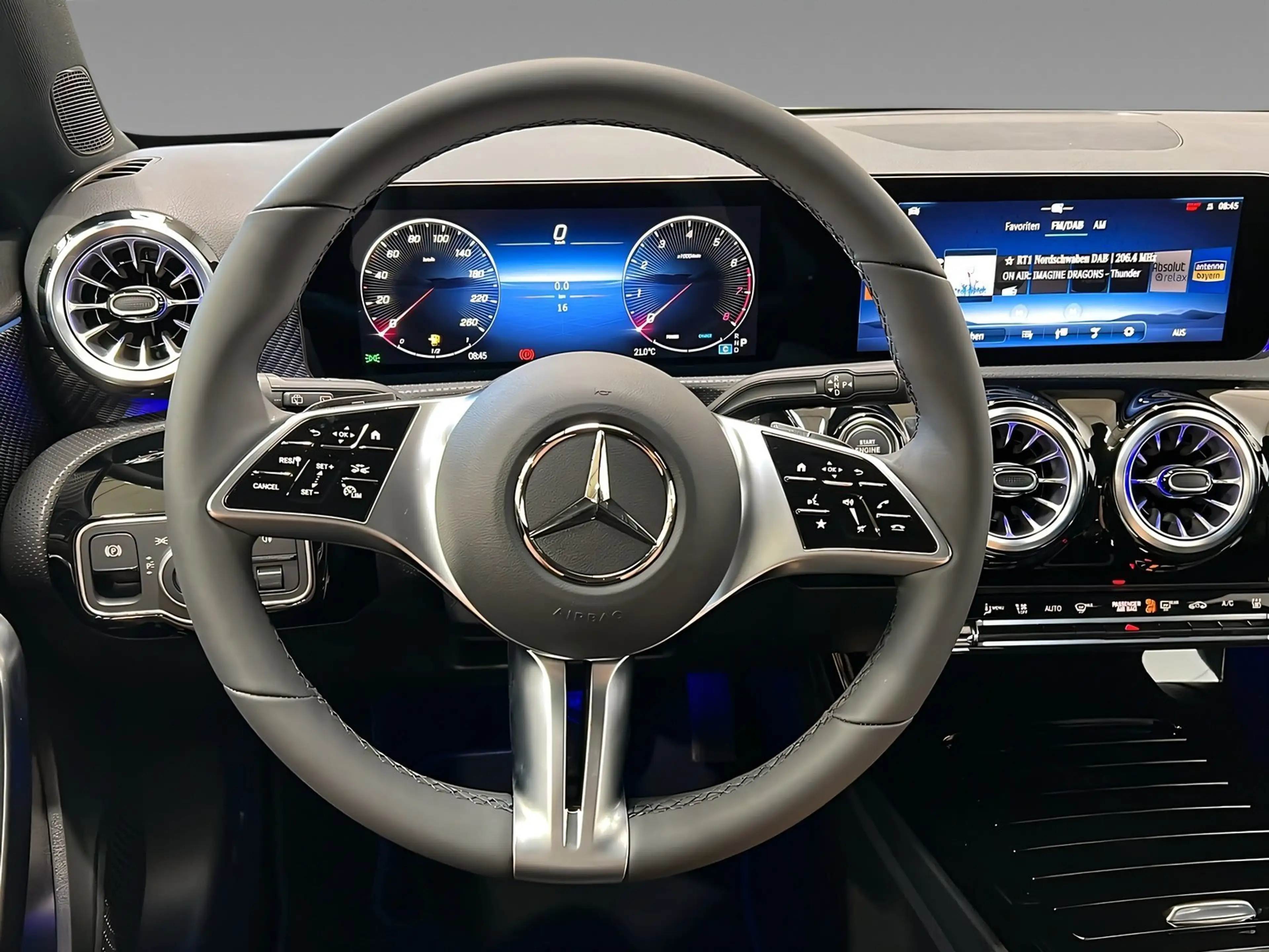 Mercedes-Benz A 200 PROGRESSIVE+NIGHT+MULTI+Kam+StHz+SHz+TotW — photo 11