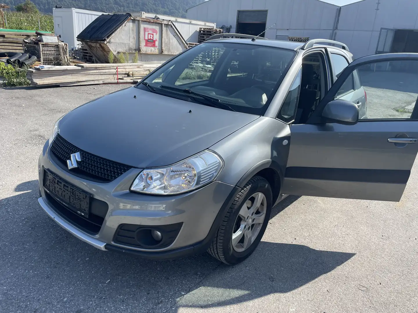 Suzuki SX4 1,6 GLX 4WD Shine - 1