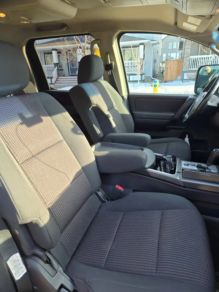 Nissan Titan снимка Nissan Titan