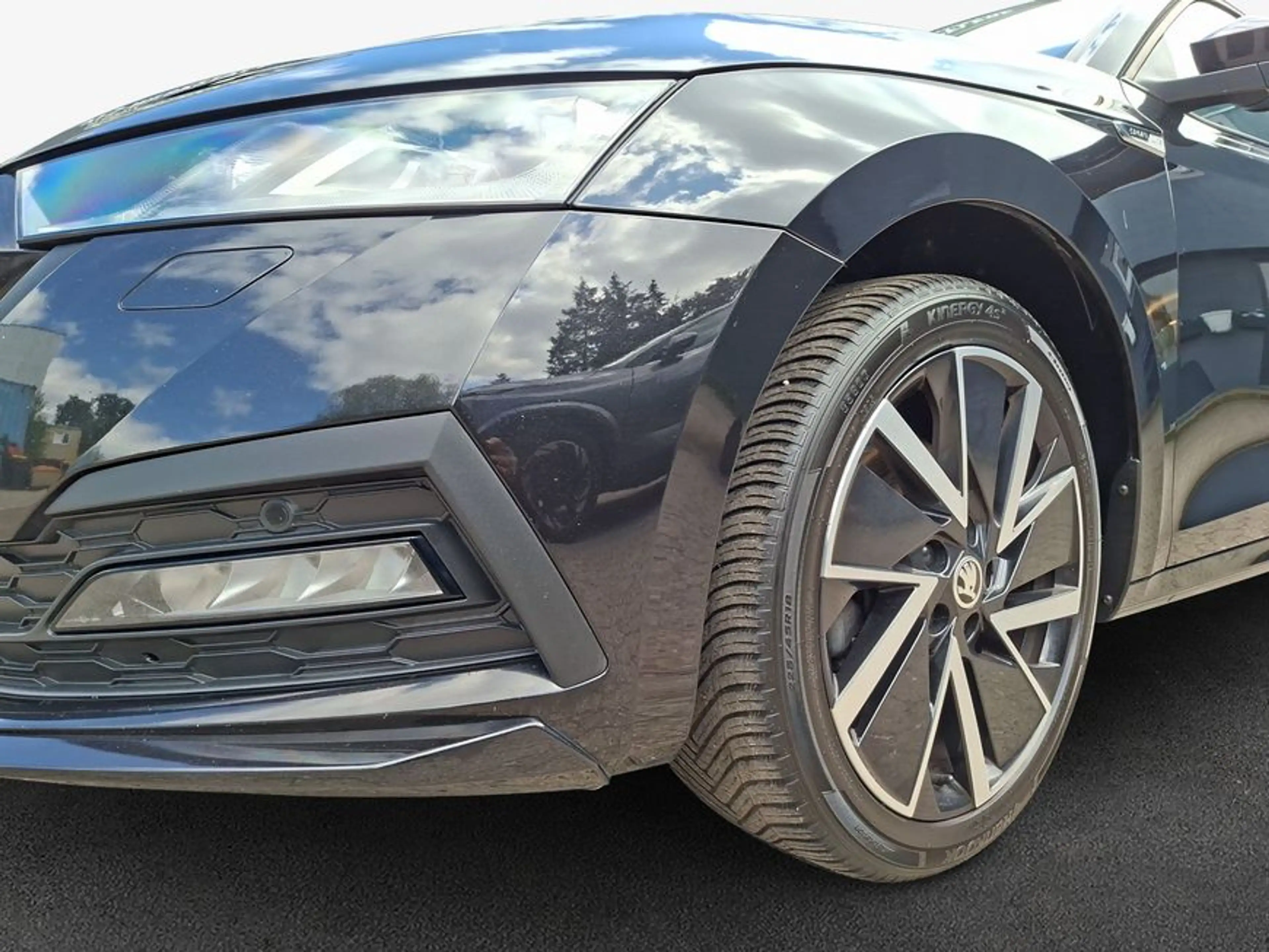 Skoda Octavia Combi 2.0 TDI DSG Sportline NAVI STANDHZ P — photo 6