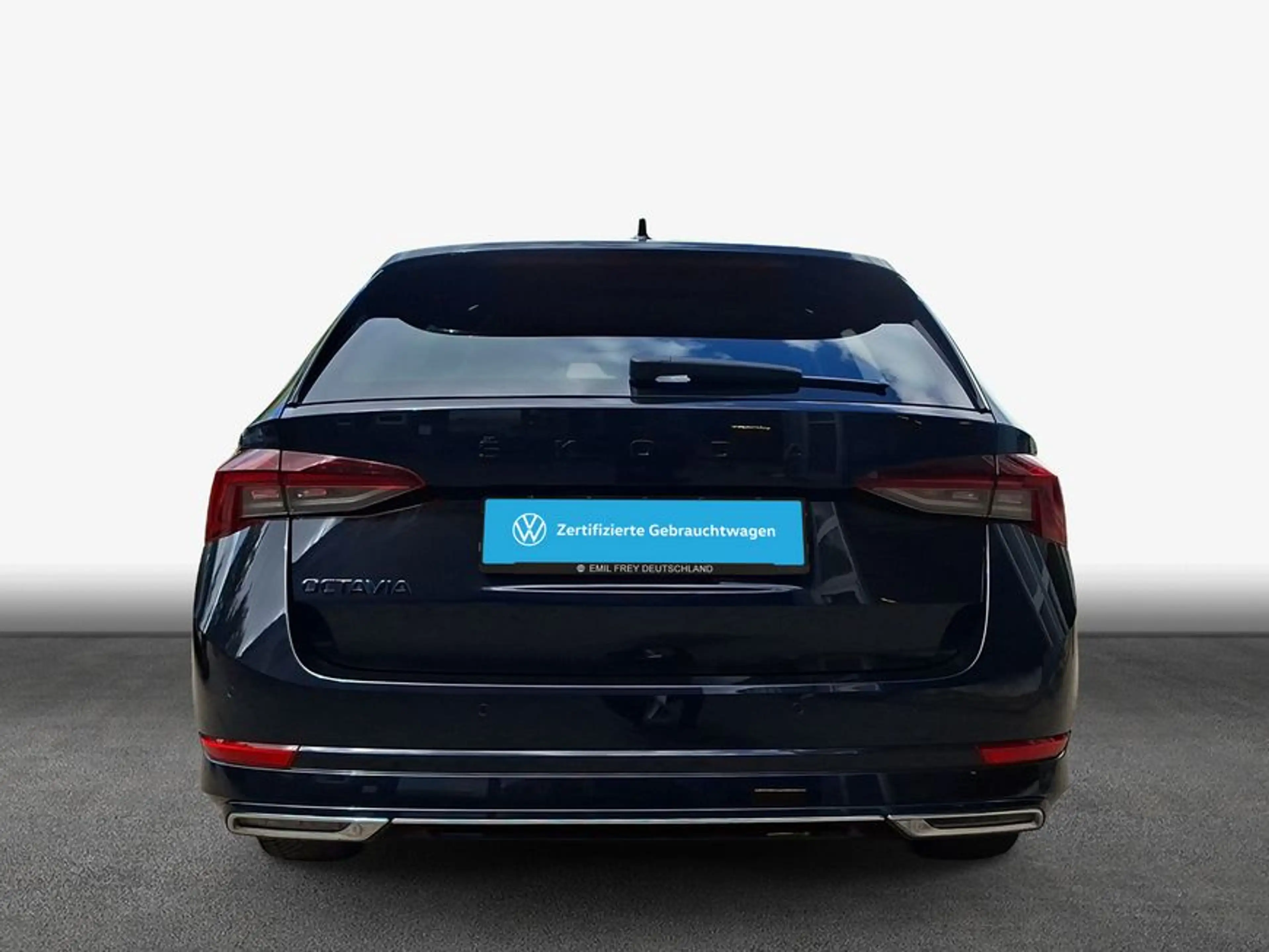 Skoda Octavia Combi 2.0 TDI DSG Sportline NAVI STANDHZ P — photo 5