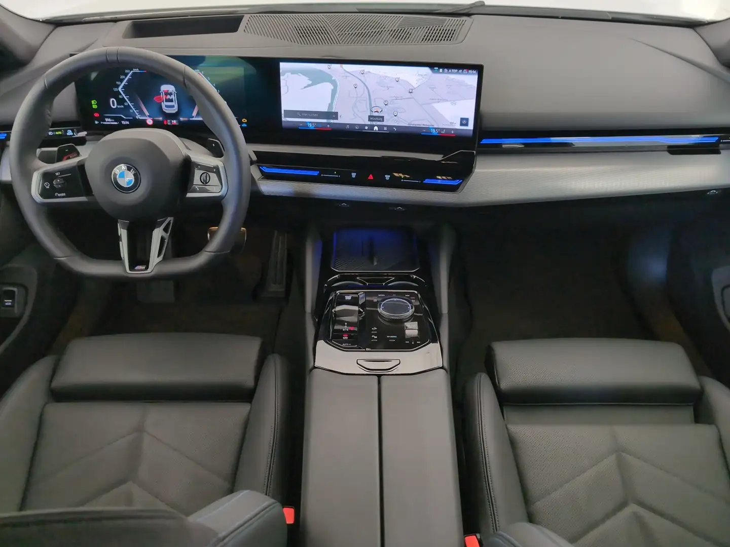 BMW 520 d Touring M Sportpaket LED/SHZ/DAB LED/SHZ/DAB Weiß - 2