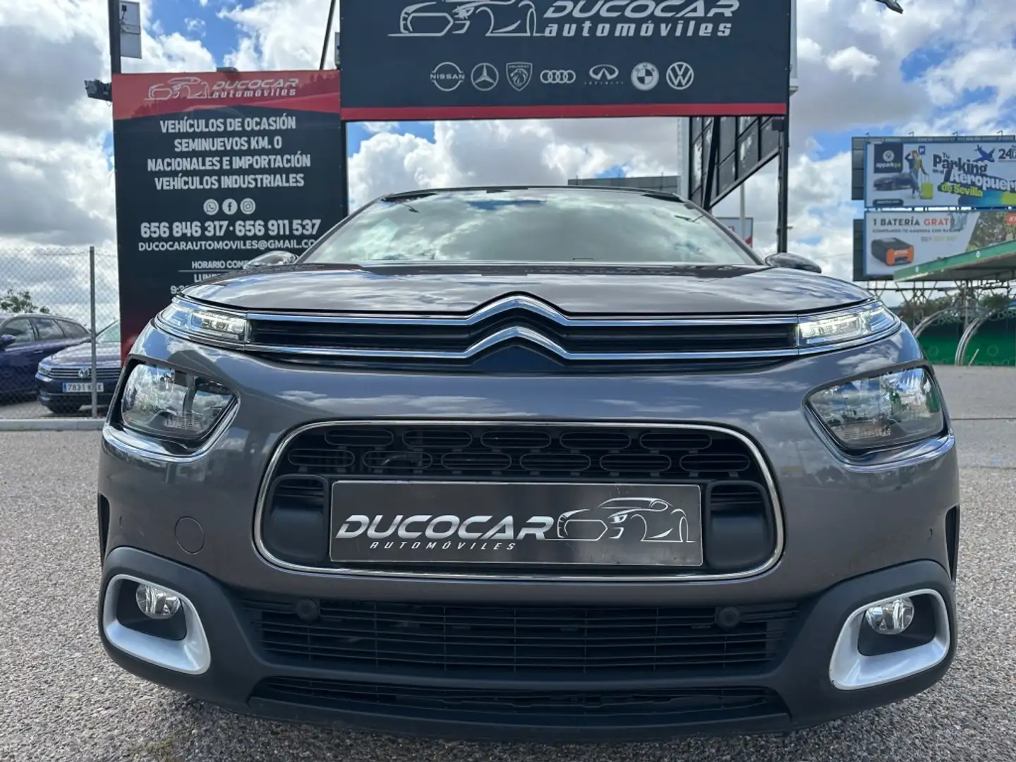 Citroen C4 Cactus 1.5BlueHDi S&S Shine Pack 100 Grau - 1