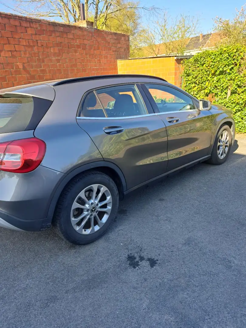Mercedes-Benz GLA 200 (CDI) d 4Matic 7G-DCT - 2