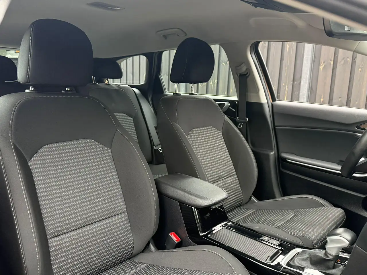 Kia Ceed SW / cee'd SW Sportswagon 1.6 GDI PHEV DynamicLine 15