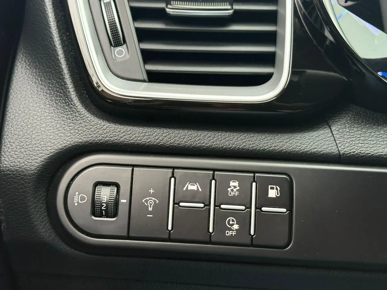 Kia Ceed SW / cee'd SW Sportswagon 1.6 GDI PHEV DynamicLine 27