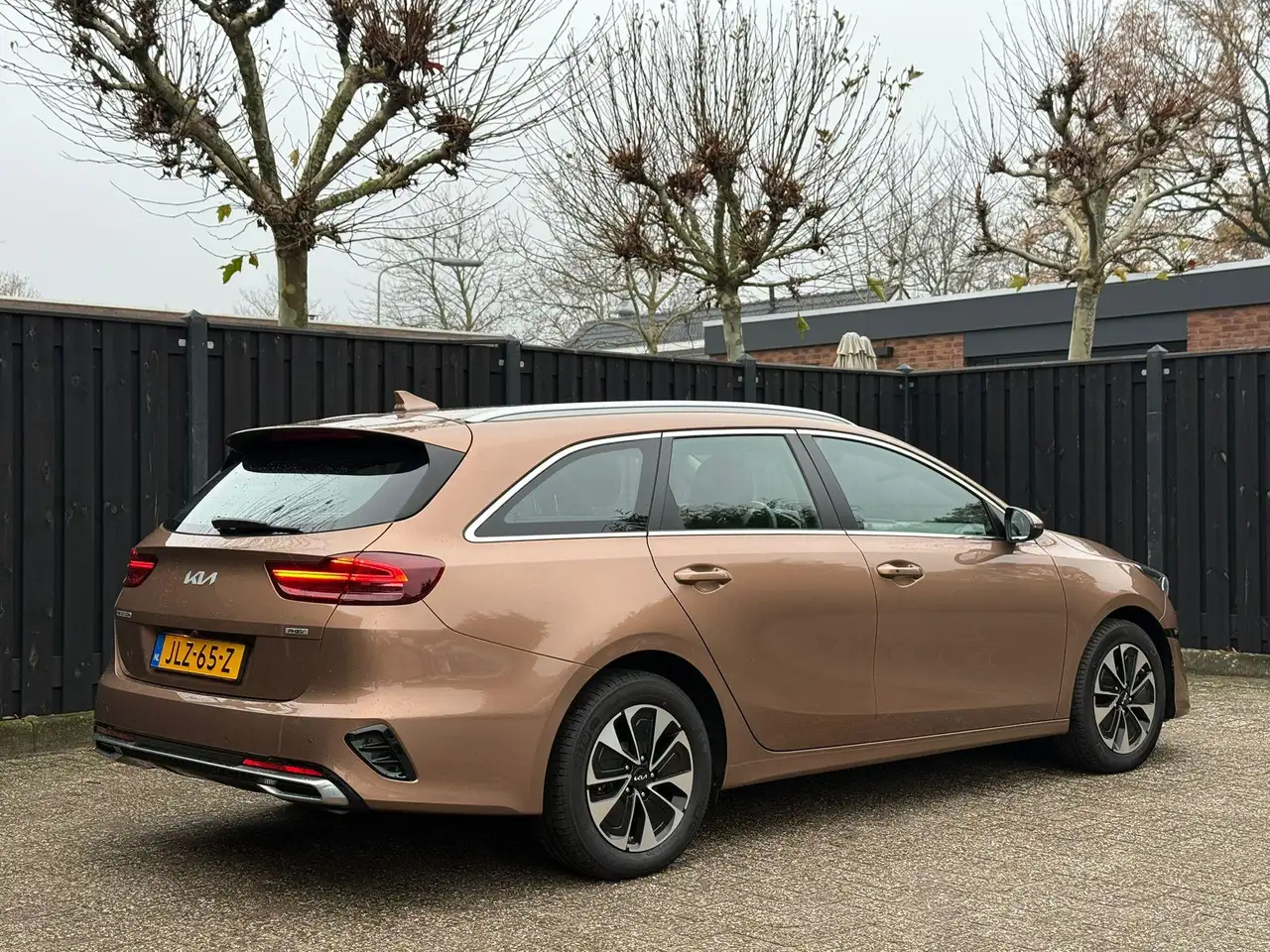 Kia Ceed SW / cee'd SW Sportswagon 1.6 GDI PHEV DynamicLine 10