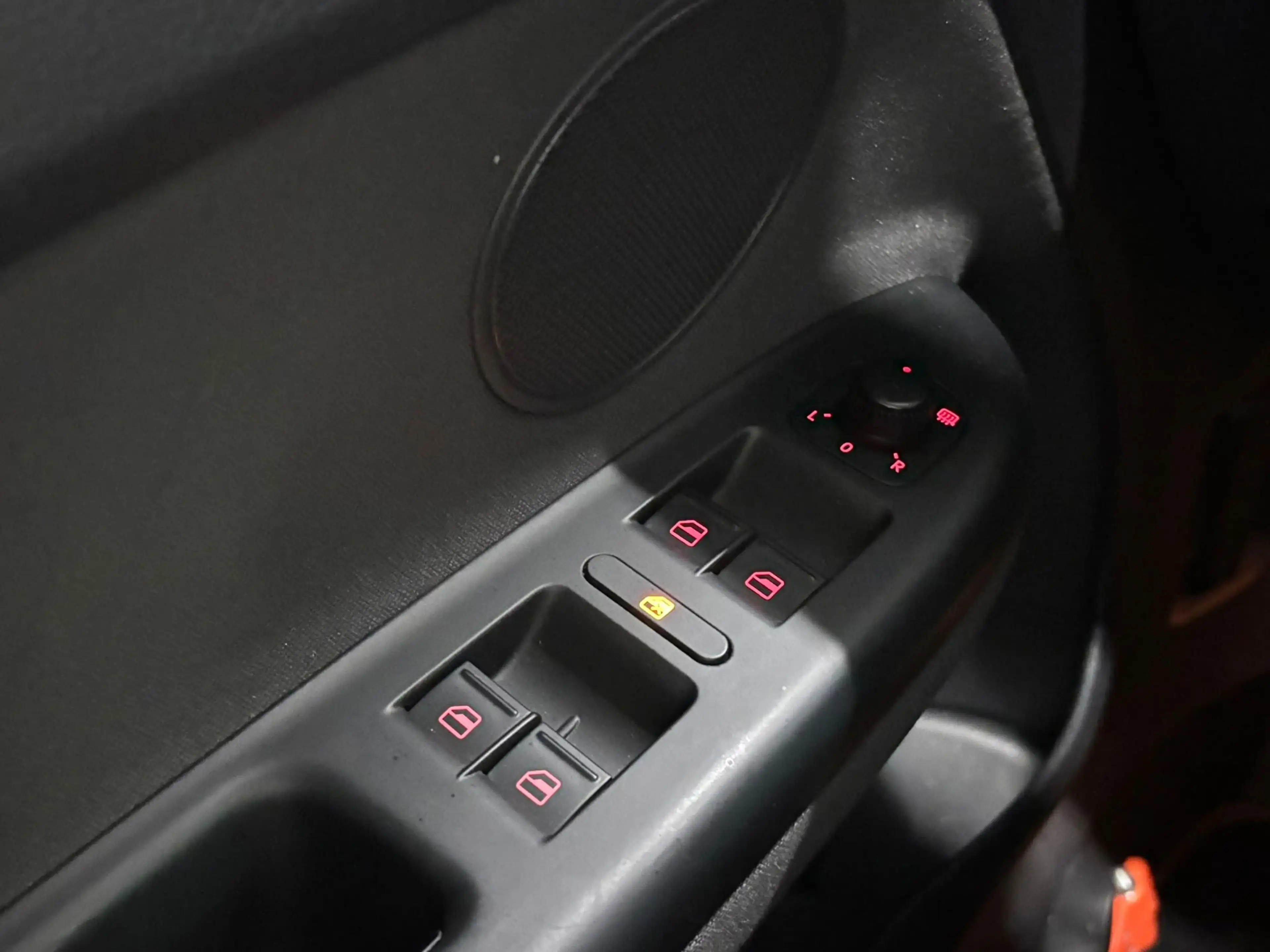Volkswagen Golf Plus 1.4 TSI Highline - Cruise - Infotainment - — photo 22