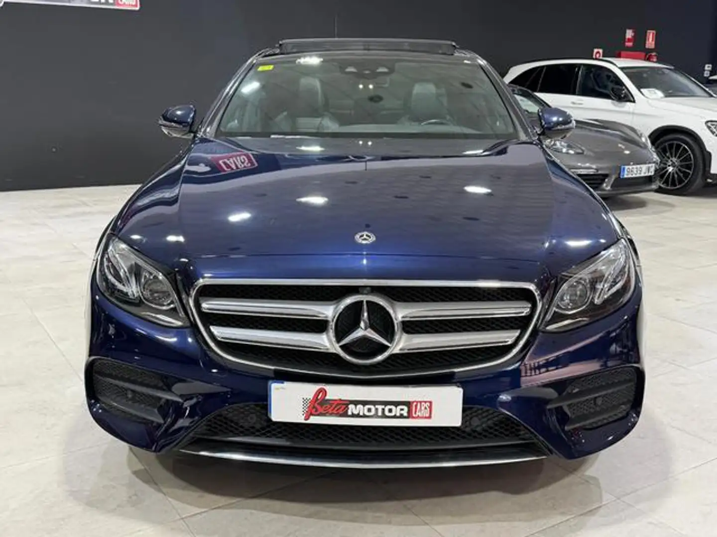 Mercedes-Benz E 220 220d 9G-Tronic 194 Azul - 2