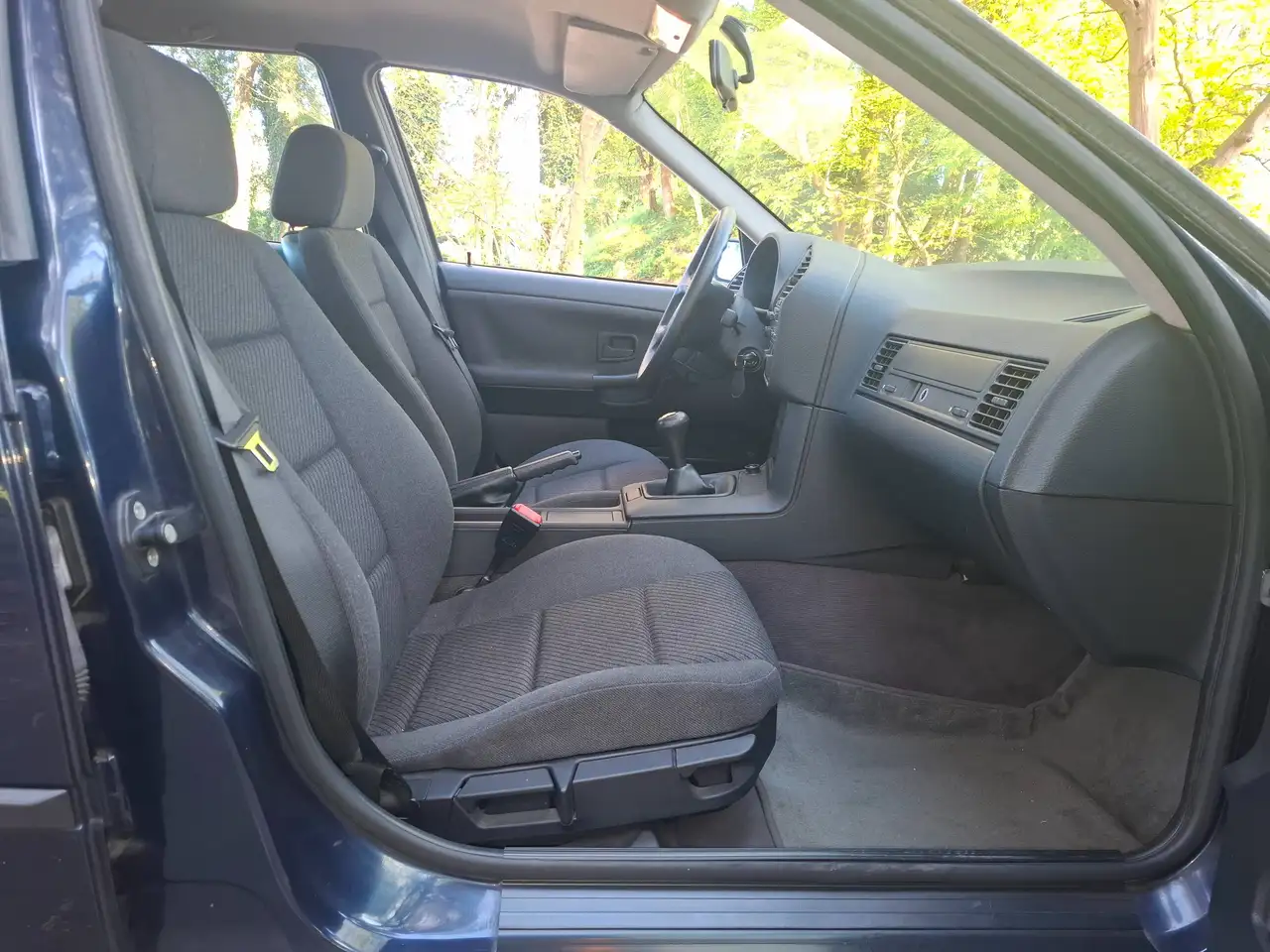 BMW 318i, foto 6