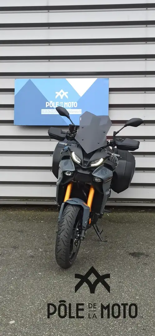 Yamaha Tracer 9 GT Gris - 2