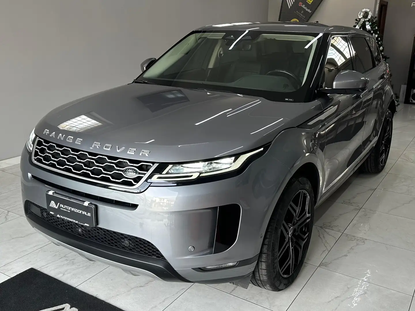 Land Rover Range Rover Evoque 2.0d i4 mhev Nolita Edition awd 163cv auto full Grau - 1