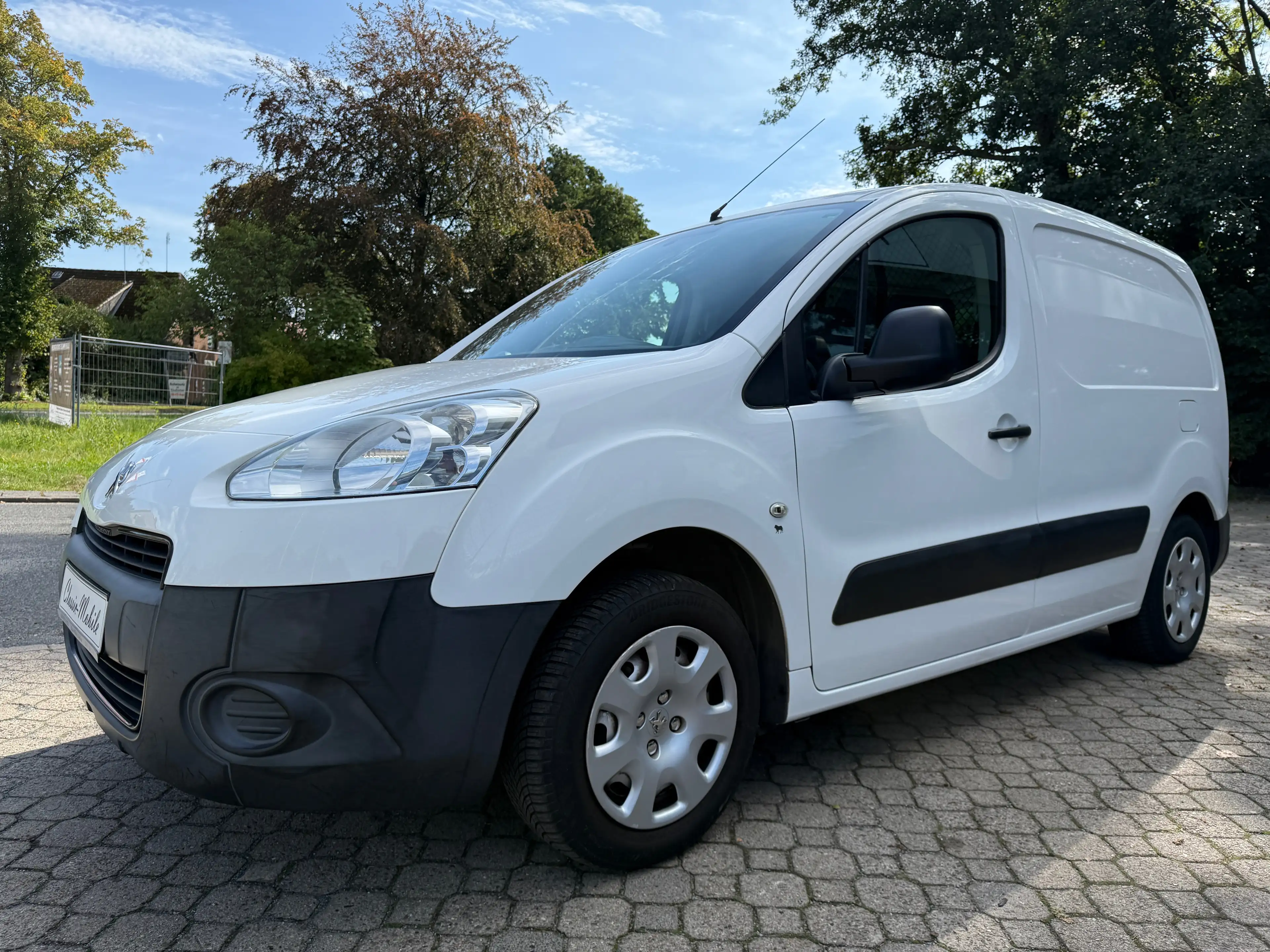 Peugeot Partner 1.6 16V VTi L1 98 VTi Komfort *nur 43 TKM*1.Hand*Scheckheft*gepflegt* — photo 4