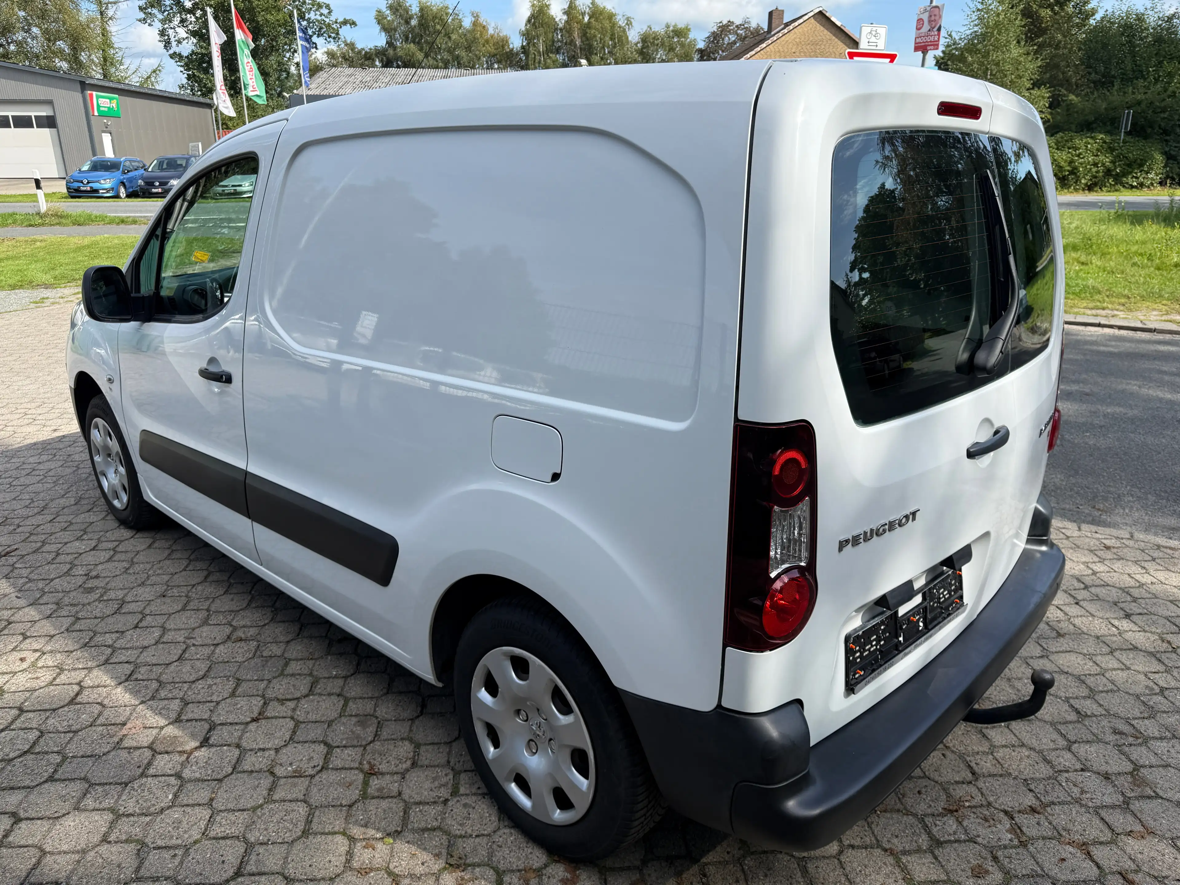Peugeot Partner 1.6 16V VTi L1 98 VTi Komfort *nur 43 TKM*1.Hand*Scheckheft*gepflegt* — photo 6