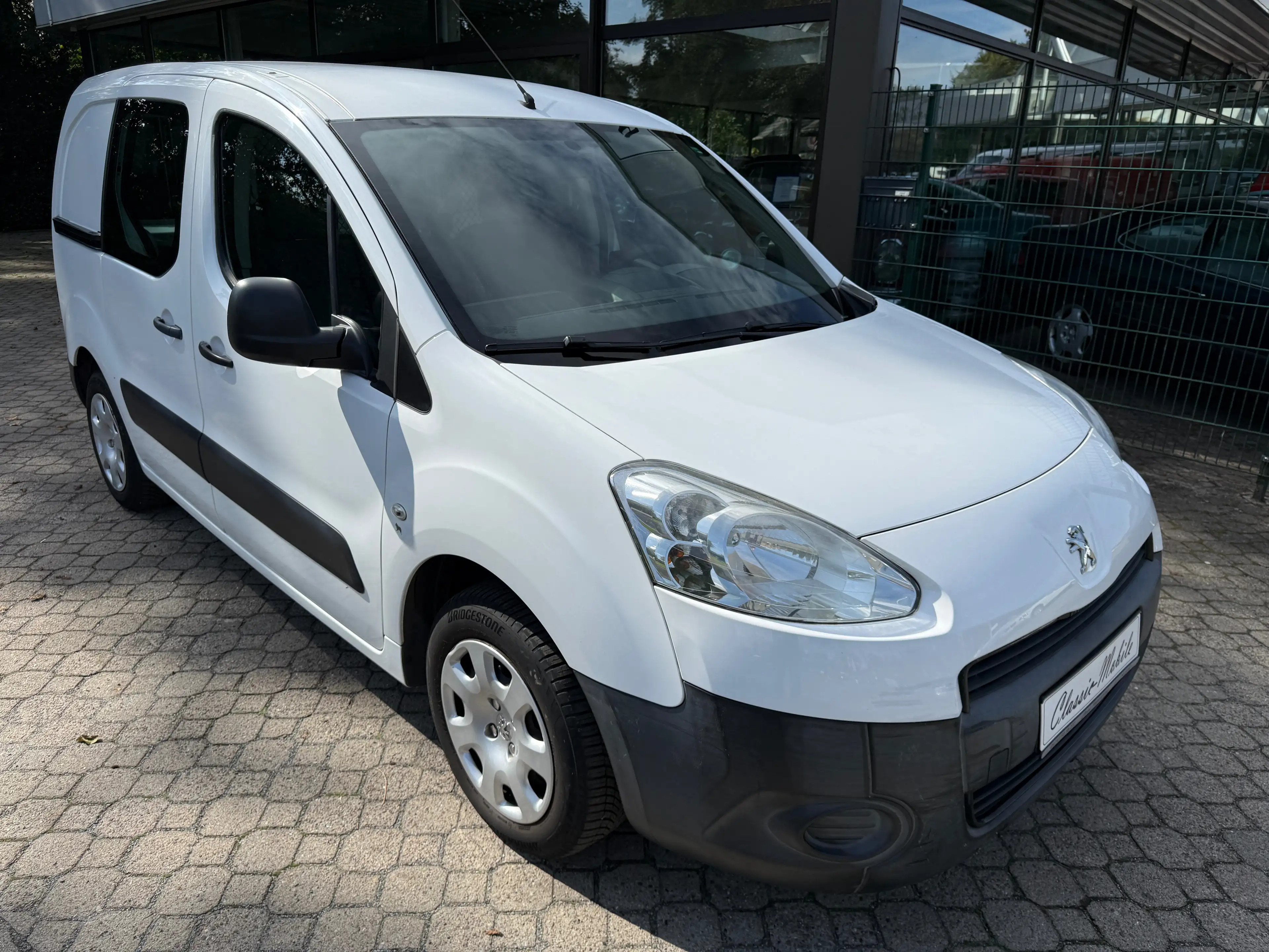 Peugeot Partner 1.6 16V VTi L1 98 VTi Komfort *nur 43 TKM*1.Hand*Scheckheft*gepflegt*