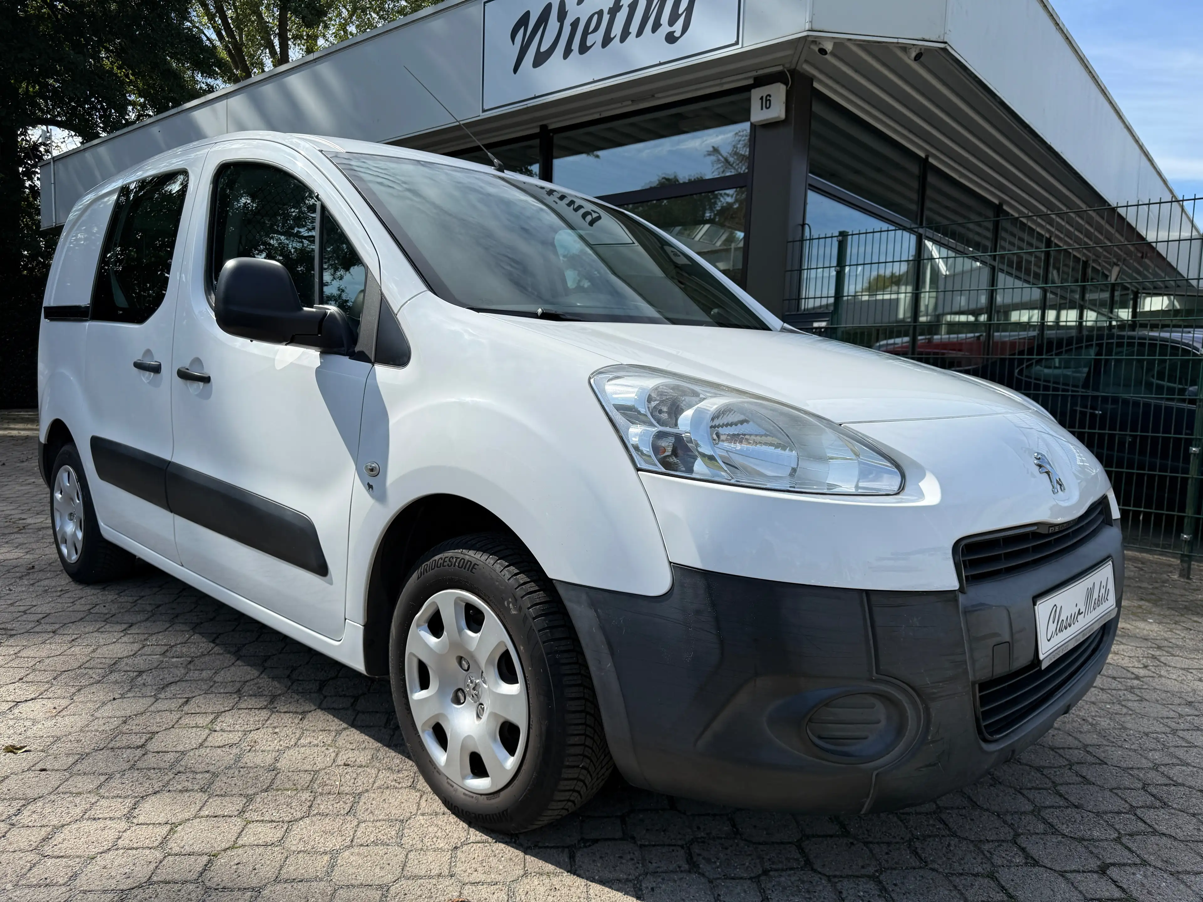 Peugeot Partner 1.6 16V VTi L1 98 VTi Komfort *nur 43 TKM*1.Hand*Scheckheft*gepflegt* — photo 3